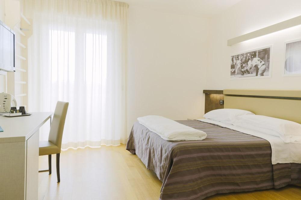 Hotel Sporting San Benedetto del Tronto Zewnętrze zdjęcie